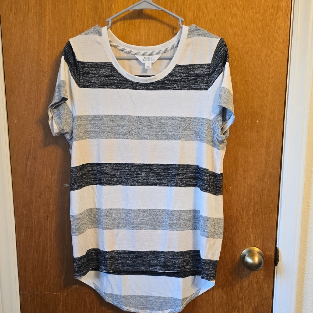 Market & Spruce Black & White Striped Short Sleeve Tee
